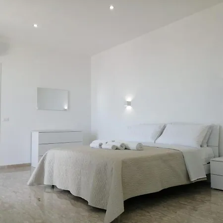 住宿加早餐酒店 Amare 罗迪-加尔加尼科