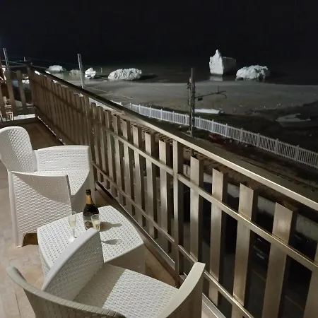 住宿加早餐酒店 Amare 罗迪-加尔加尼科