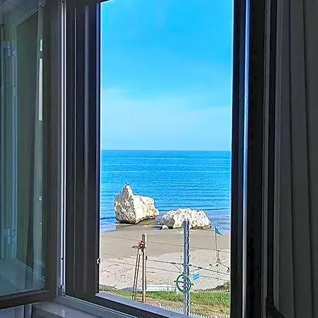Amare Bed & Breakfast 3*